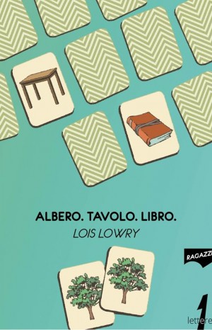 Albero, tavolo, libro  - Lowry Lois